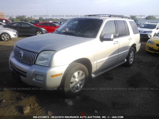 4M2EU47E48UJ10339 - 2008 MERCURY MOUNTAINEER LUXURY SILVER photo 2