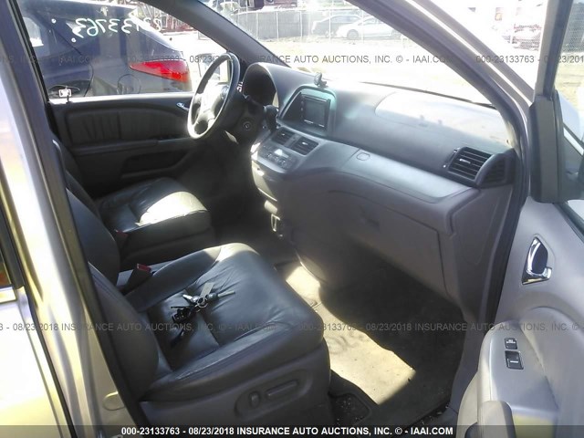 5FNRL38628B410191 - 2008 HONDA ODYSSEY EXL SILVER photo 5