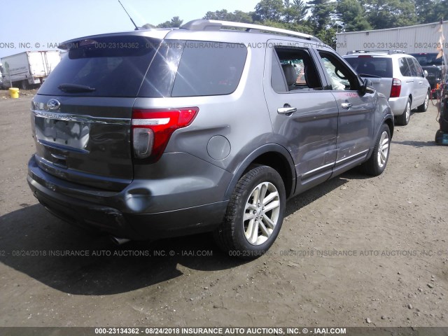 1FMHK8D8XCGA22932 - 2012 FORD EXPLORER XLT GRAY photo 4