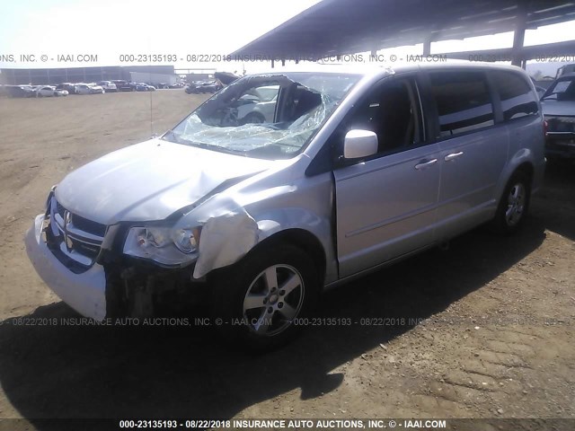 2C4RDGCG9CR275454 - 2012 DODGE GRAND CARAVAN SXT SILVER photo 2