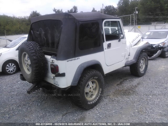 1J4FY19P4SP201395 - 1995 JEEP WRANGLER / YJ S/RIO GRANDE WHITE photo 4