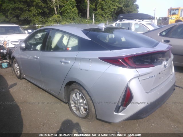 JTDKARFP6H3040396 - 2017 TOYOTA PRIUS PRIME  SILVER photo 3