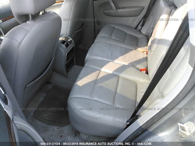 WP1AB29P74LA69734 - 2004 PORSCHE CAYENNE S GRAY photo 8