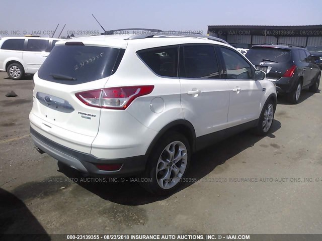 1FMCU9J98FUC39313 - 2015 FORD ESCAPE TITANIUM WHITE photo 4