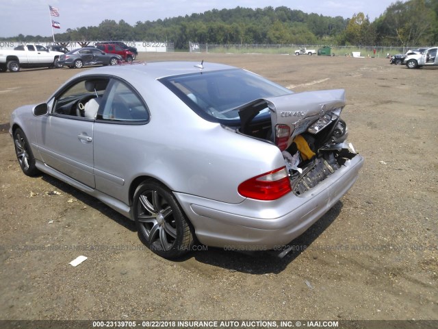 WDBLJ70G32F195641 - 2002 MERCEDES-BENZ CLK 430 SILVER photo 3