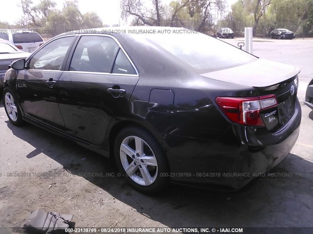 4T1BF1FK3EU471626 - 2014 TOYOTA CAMRY L/SE/LE/XLE 黑色 照片 3