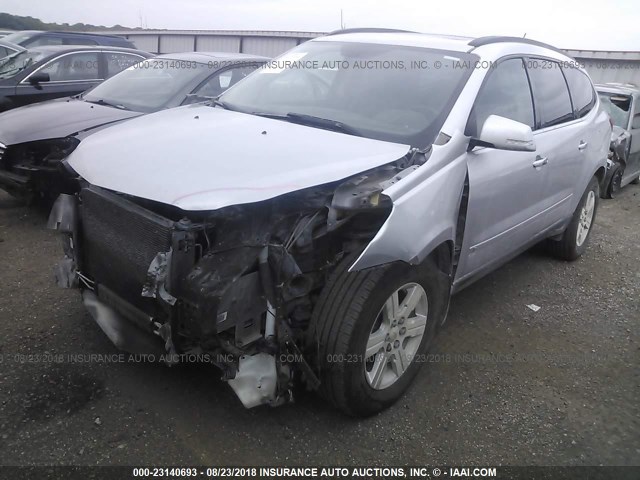 1GNLVGED1AS133544 - 2010 CHEVROLET TRAVERSE LT SILVER photo 2