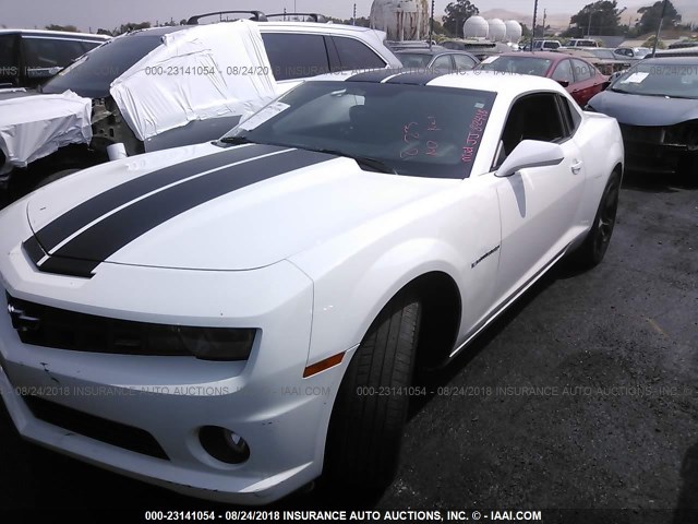 2G1FT1EW2B9169149 - 2011 CHEVROLET CAMARO 2SS WHITE photo 2