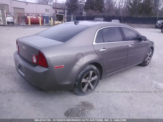 1G1ZC5E0XCF243927 - 2012 CHEVROLET MALIBU 1LT GRAY photo 4