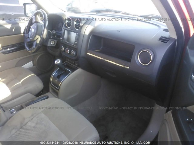 1C4NJRFB8CD717016 - 2012 JEEP PATRIOT LATITUDE BURGUNDY photo 5