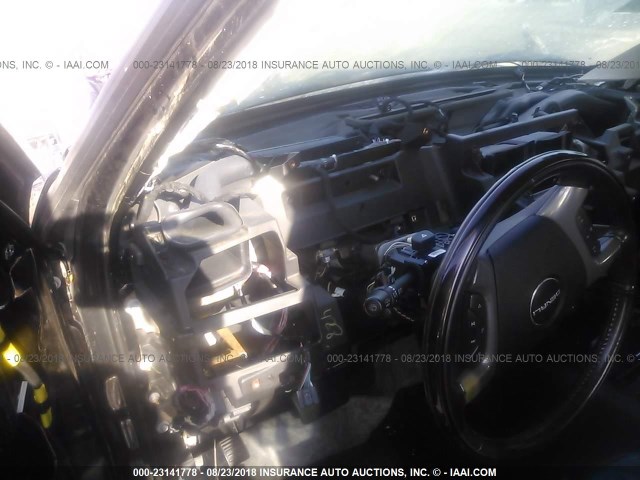 1GKFK63858J240440 - 2008 GMC YUKON DENALI BLACK photo 7