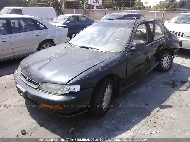 1HGCD5668VA159197 - 1997 HONDA ACCORD EX/EX-R GREEN photo 2