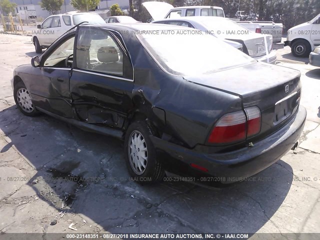 1HGCD5668VA159197 - 1997 HONDA ACCORD EX/EX-R GREEN photo 3