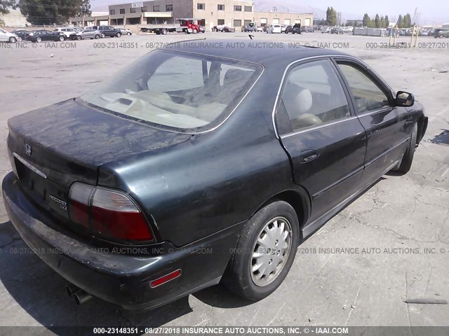 1HGCD5668VA159197 - 1997 HONDA ACCORD EX/EX-R GREEN photo 4