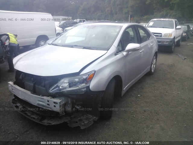 JTHBB1BA4A2003423 - 2010 LEXUS HS 250H SILVER photo 2