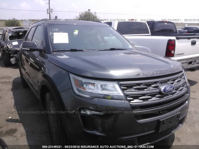 1FM5K7D83JGA54521 - 2018 FORD EXPLORER XLT GRAY photo 1