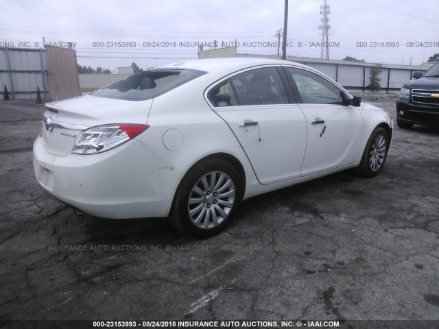 2G4GS5EV5D9131068 - 2013 BUICK REGAL PREMIUM WHITE photo 4