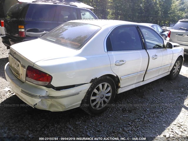 KMHWF35H02A630800 - 2002 HYUNDAI SONATA GLS/LX WHITE photo 4