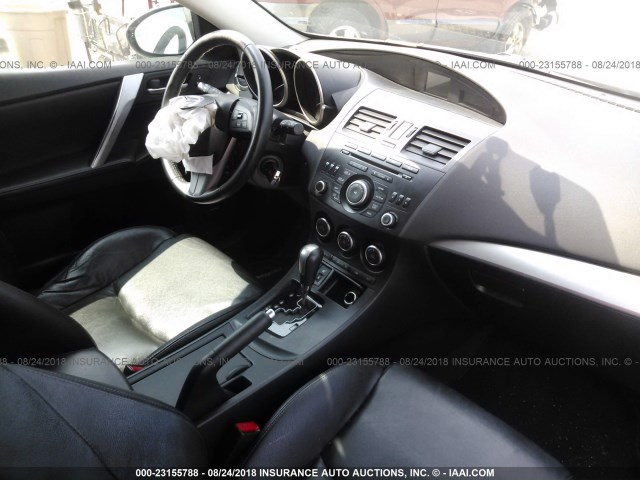 JM1BL1M50C1512920 - 2012 MAZDA 3 S WHITE photo 5