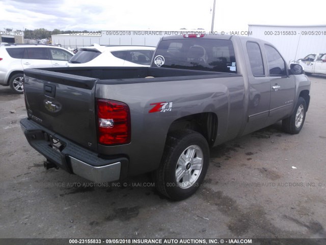 1GCRKSE39BZ317824 - 2011 CHEVROLET SILVERADO K1500 LT GRAY photo 4