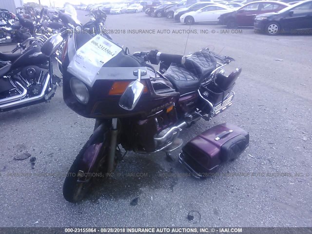 1HFSC0218CA231982 - 1982 HONDA GL1100 I MAROON photo 2