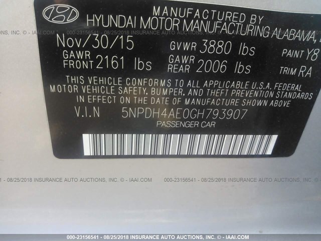 5NPDH4AE0GH793907 - 2016 HYUNDAI ELANTRA SE/SPORT/LIMITED SILVER photo 9