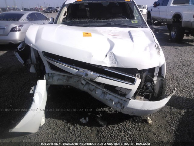 3GNFK22369G136771 - 2009 CHEVROLET AVALANCHE K1500 LT WHITE photo 6