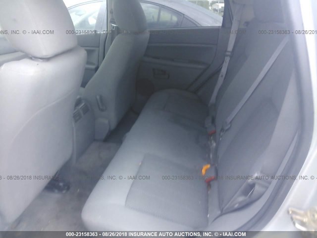 1J4GR48KX6C167601 - 2006 JEEP GRAND CHEROKEE LAREDO/COLUMBIA/FREEDOM 银色 照片 8