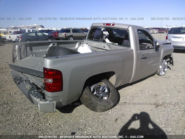 1GCEC14X68Z111234 - 2008 CHEVROLET SILVERADO C1500 GRAY photo 4