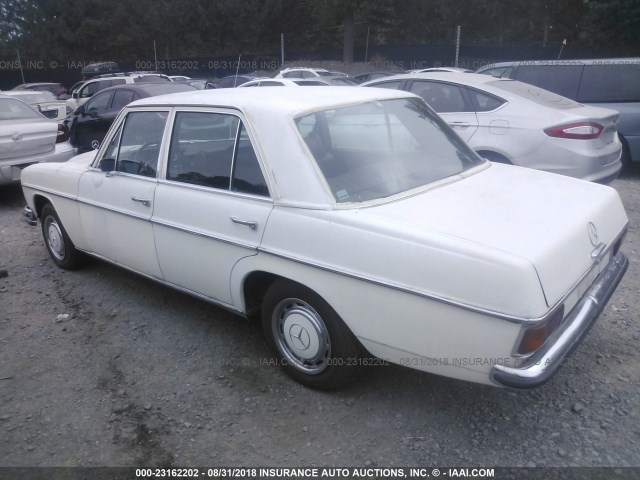 1401112007390 - 1972 MERCEDES-BENZ 230 WHITE photo 3