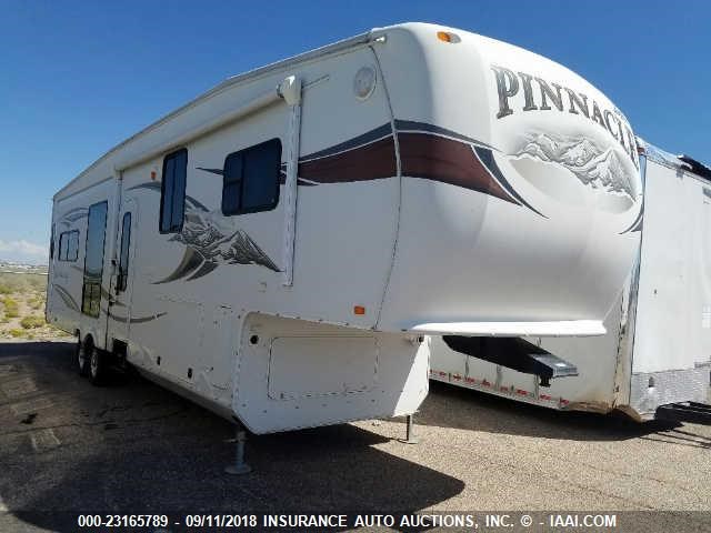 1UJCJ0BU5C1RB0201 - 2012 JAYCO PINNACLE FIFTH WHEEL  WHITE photo 2