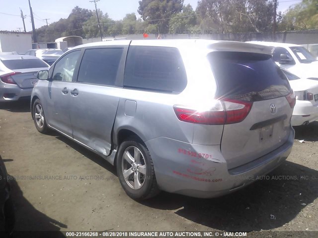 5TDZK3DC9FS558622 - 2015 TOYOTA SIENNA GRAY photo 3