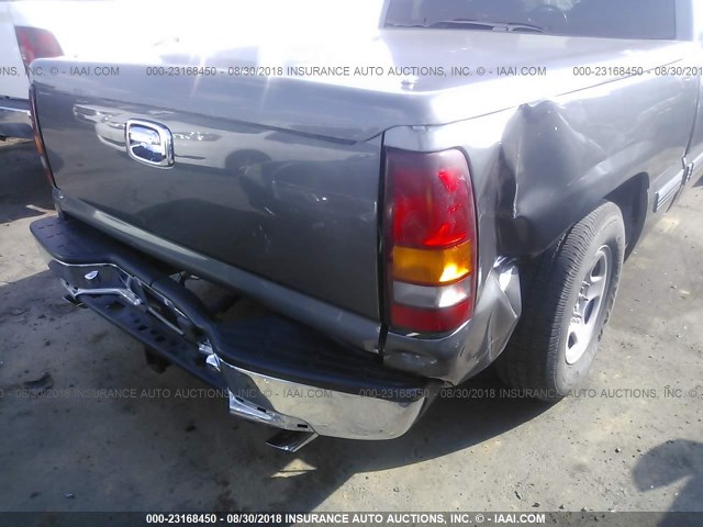 2GCEC19V611315456 - 2001 CHEVROLET SILVERADO C1500 GRAY photo 6