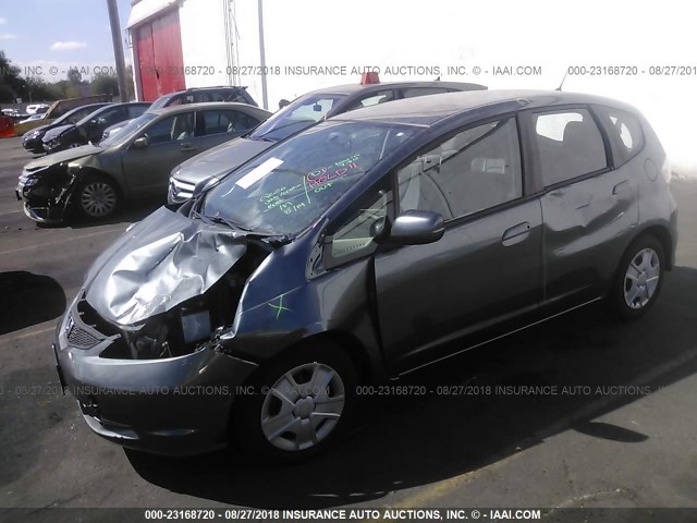 JHMGE8H30DC026856 - 2013 HONDA FIT GRAY photo 2