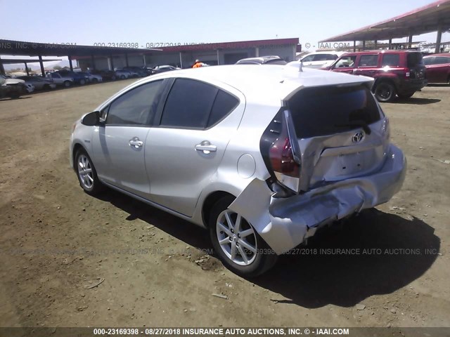 JTDKDTB39F1090256 - 2015 TOYOTA PRIUS C SILVER photo 3