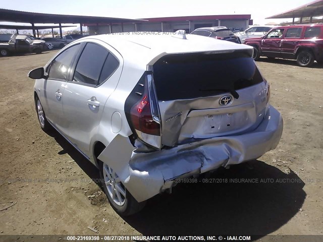 JTDKDTB39F1090256 - 2015 TOYOTA PRIUS C SILVER photo 6