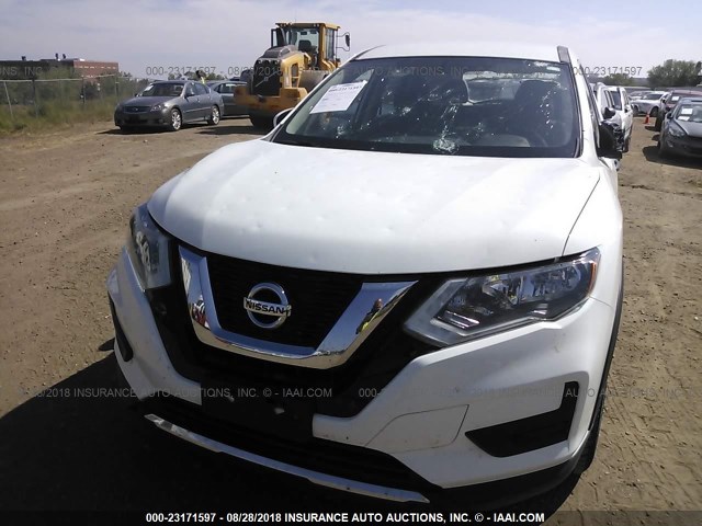 KNMAT2MV9HP532878 - 2017 NISSAN ROGUE S/SV WHITE photo 6