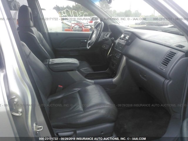 5FNYF18535B049421 - 2005 HONDA PILOT SILVER photo 5