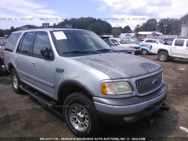 1FMPU16L22LA31161 - 2002 FORD EXPEDITION XLT SILVER photo 1