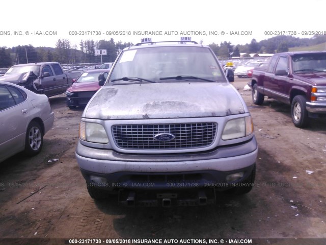 1FMPU16L22LA31161 - 2002 FORD EXPEDITION XLT SILVER photo 6