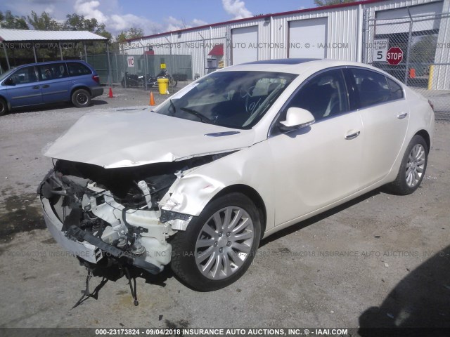 2G4GS5EV0C9154370 - 2012 BUICK REGAL PREMIUM WHITE photo 2