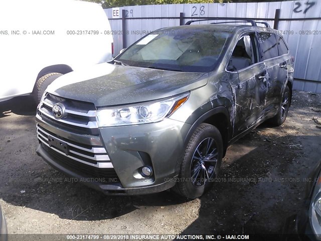 5TDBZRFHXJS484970 - 2018 TOYOTA HIGHLANDER LE/LE PLUS GREEN photo 2