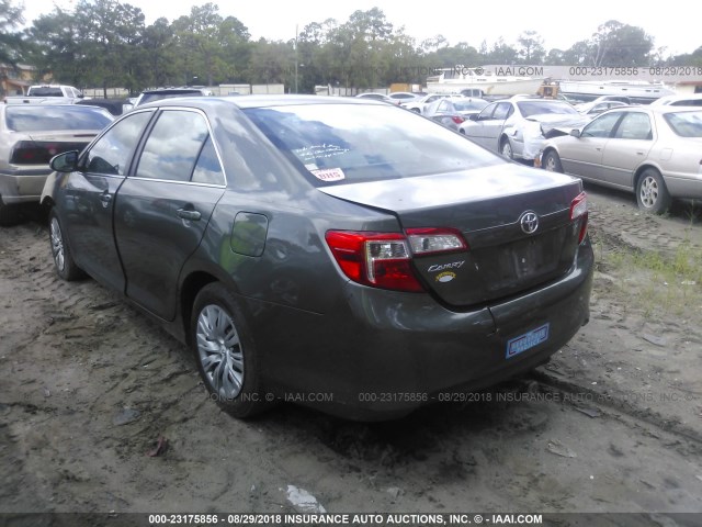 4T4BF1FK7CR196166 - 2012 TOYOTA CAMRY SE/LE/XLE GRAY photo 3
