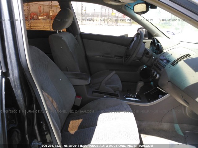 1N4AL11D85N472787 - 2005 NISSAN ALTIMA S/SL GRAY photo 5