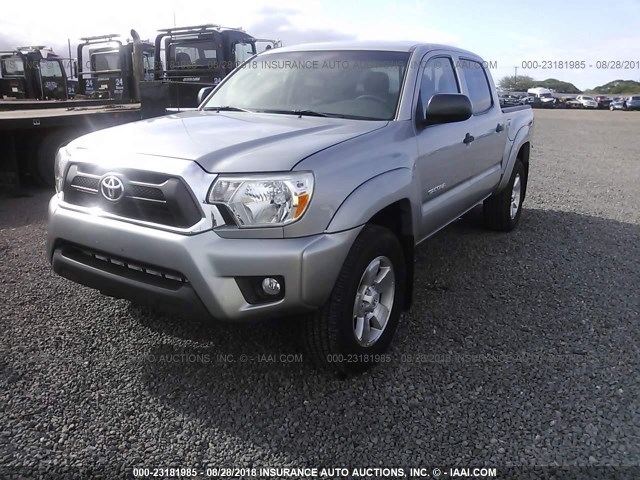 3TMJU4GN6FM186098 - 2015 TOYOTA TACOMA DOUBLE CAB PRERUNNER SILVER photo 2