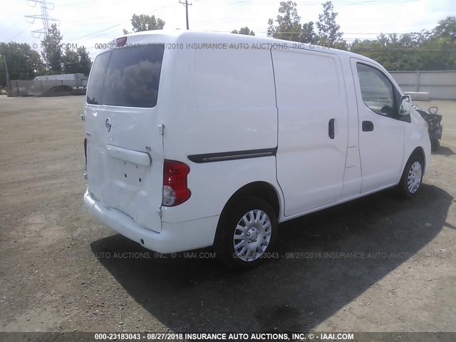 3N6CM0KN2FK703656 - 2015 NISSAN NV200 2.5S/2.5SV WHITE photo 4