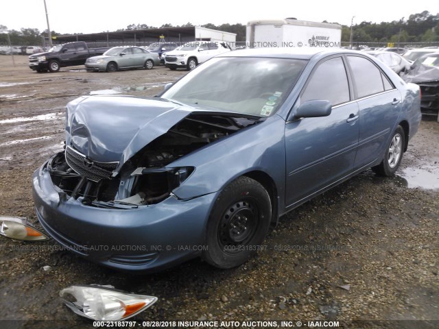 4T1BE32K74U840488 - 2004 TOYOTA CAMRY LE/XLE/SE BLUE photo 2