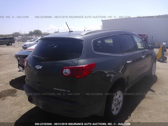 1GNKRFED4BJ327616 - 2011 CHEVROLET TRAVERSE LS GRAY photo 4