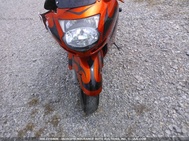 JH2SC35073M600416 - 2003 HONDA CBR1100 XX ORANGE photo 5