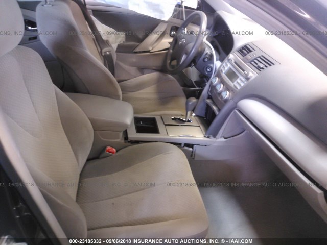 4T4BE46K89R110876 - 2009 TOYOTA CAMRY SE/LE/XLE 黑色 照片 5